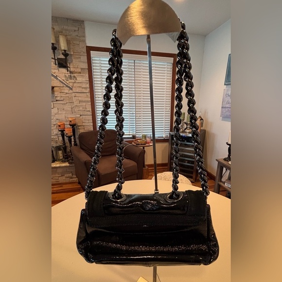 VINTAGE: Betsey Johnson | patent leather & suede lipstick handbag. - Picture 4 of 16